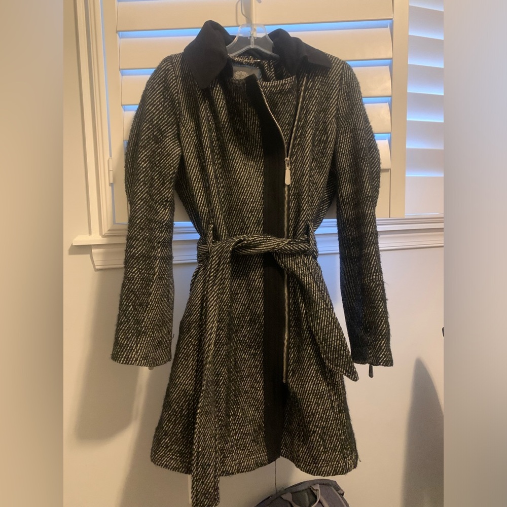 Vince Camuto zippered peacoat